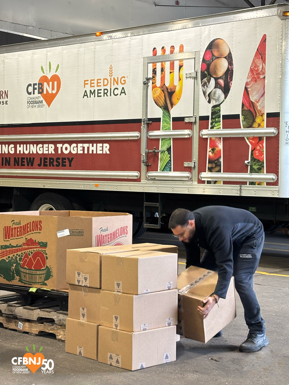 FeedingAmerica-Holiday Donations_edit.png